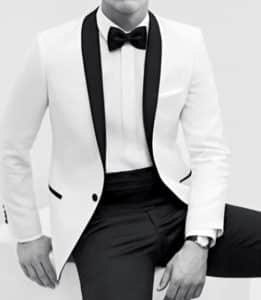 From Handshake to Deal: Dressing for Sales Success